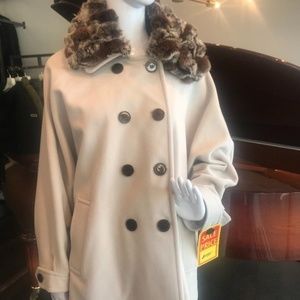 Tan Cape with Rex Detachable Ruffle Collar